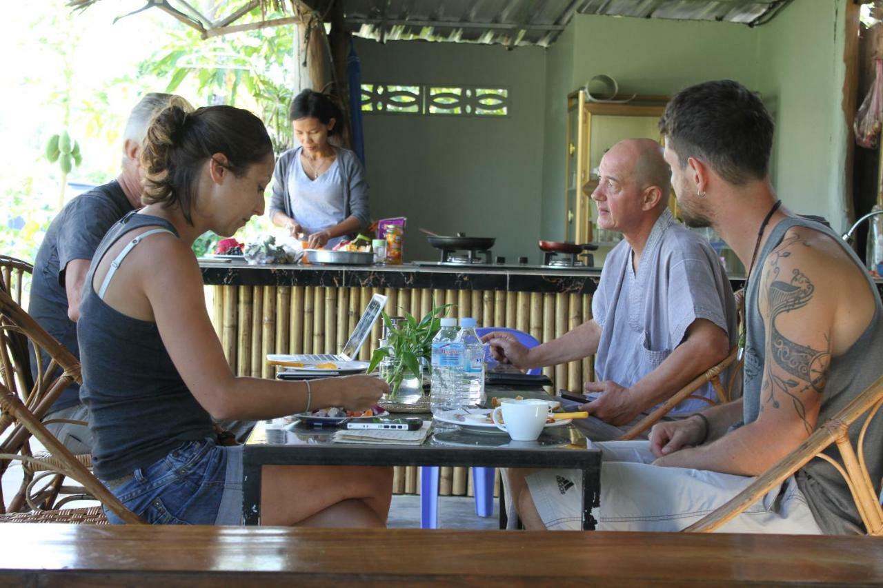 My Parents Guesthouse Kampot Exterior photo