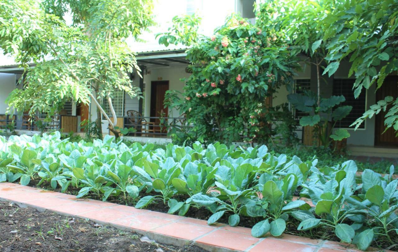 My Parents Guesthouse Kampot Exterior photo