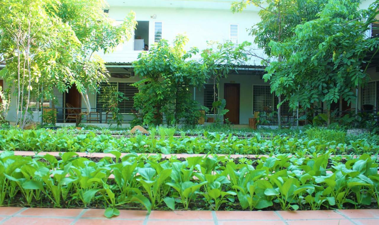My Parents Guesthouse Kampot Exterior photo