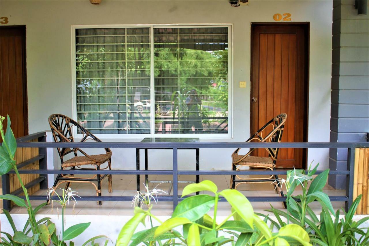 My Parents Guesthouse Kampot Exterior photo